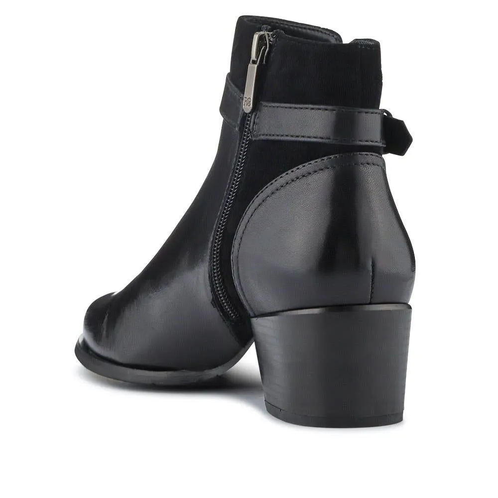 Buckled Block-Heel Ankle Boots - BEDEN40510 / 327 487