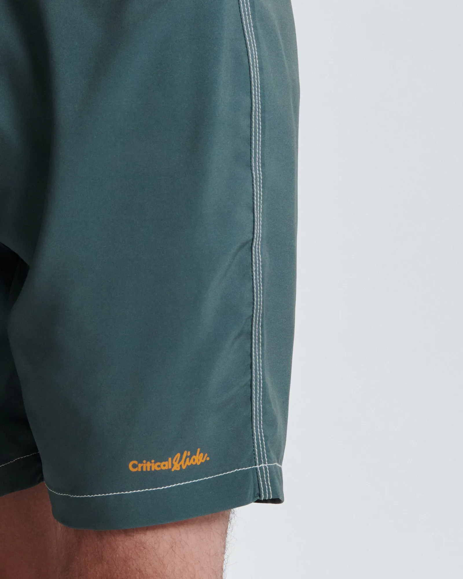 Cahoots 17" Boardshort - Green