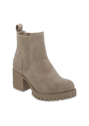 Chelsea Boot