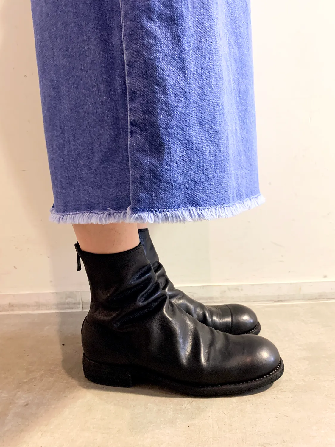 GUIDI  BACK ZIP BOOTS