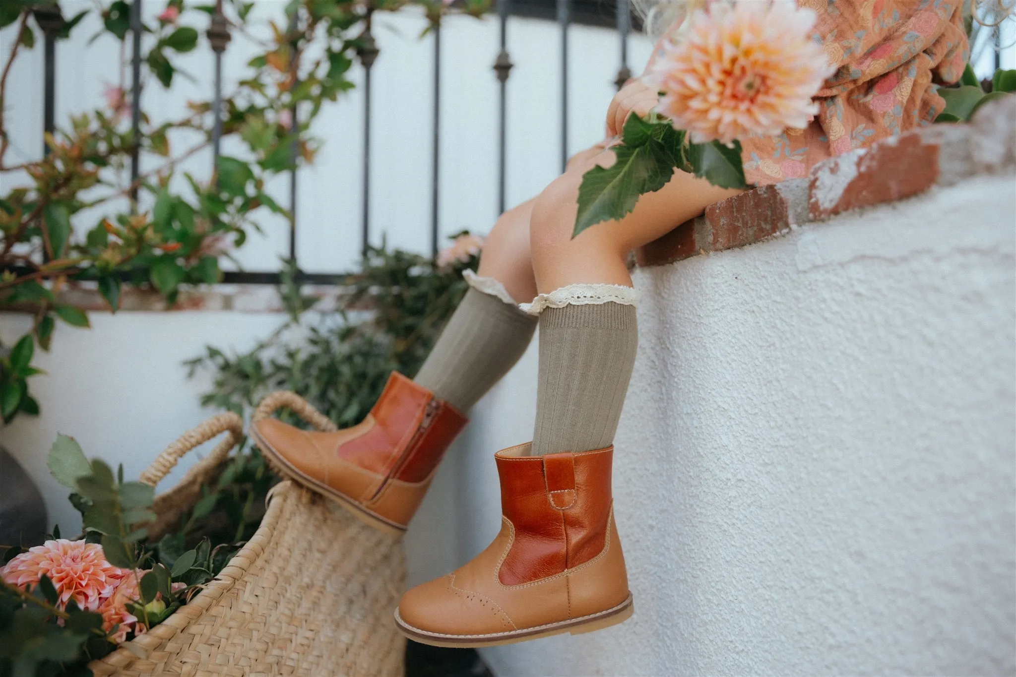 Leather Boots - Chestnut
