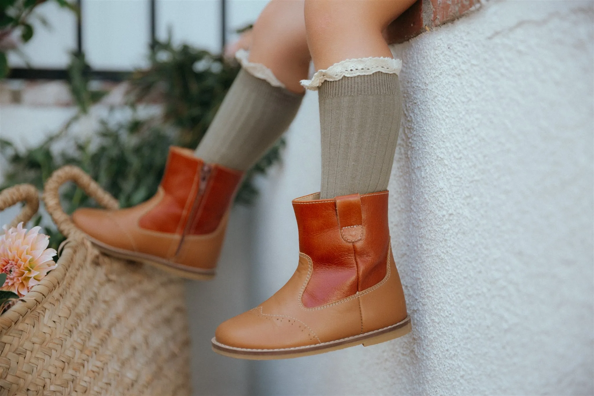 Leather Boots - Chestnut
