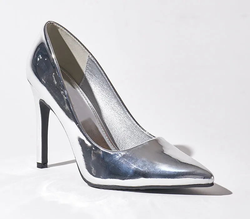Pointed Toe Court Heel
